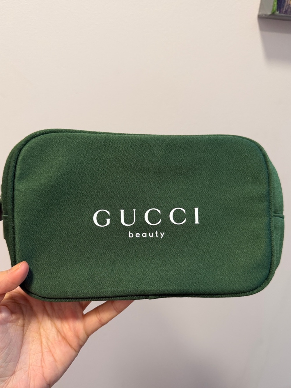 Beauty Dark Green Pouch